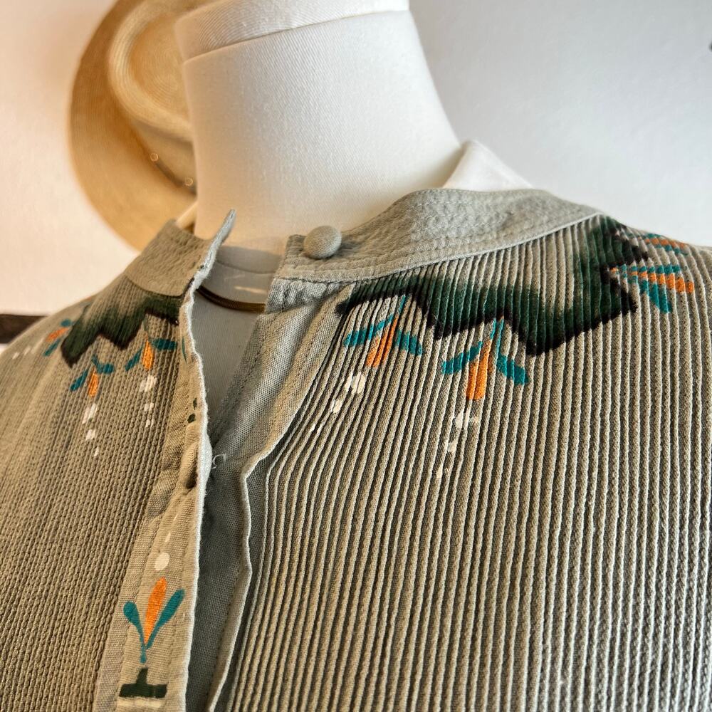 90s 100% Cotton Handmade Green Button Down Painted Long Sleeve Top Size Small